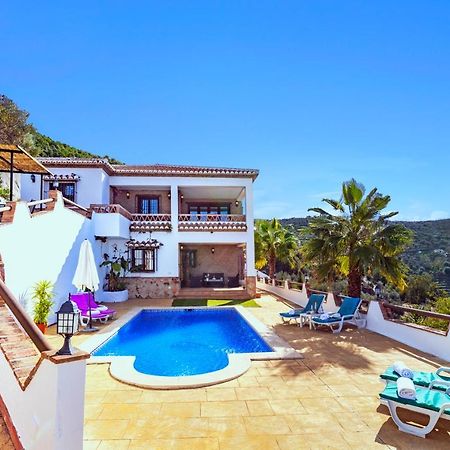 Holiday Home El Encinar Alcaucín Exterior foto