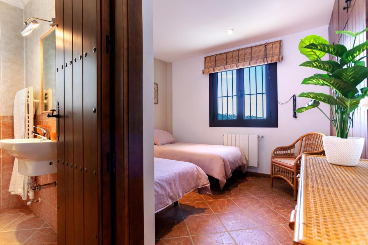 Holiday Home El Encinar Alcaucín Exterior foto